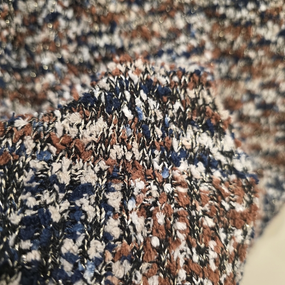 Multicolor Knit Sweater - Picture 4 of 5